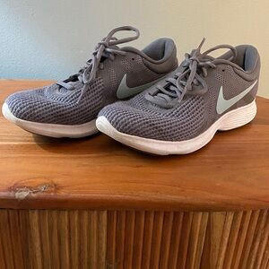 Nike Gray Athletic Sneakers Ladies size 8 1/2